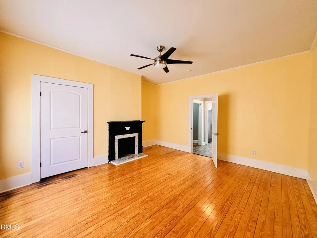 201 N Massey Street Selma NC 27576