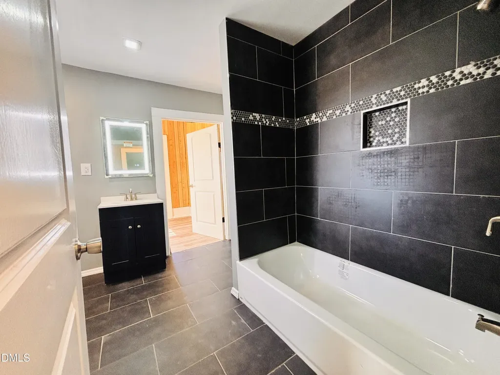 201 N Massey Street Selma NC 27576