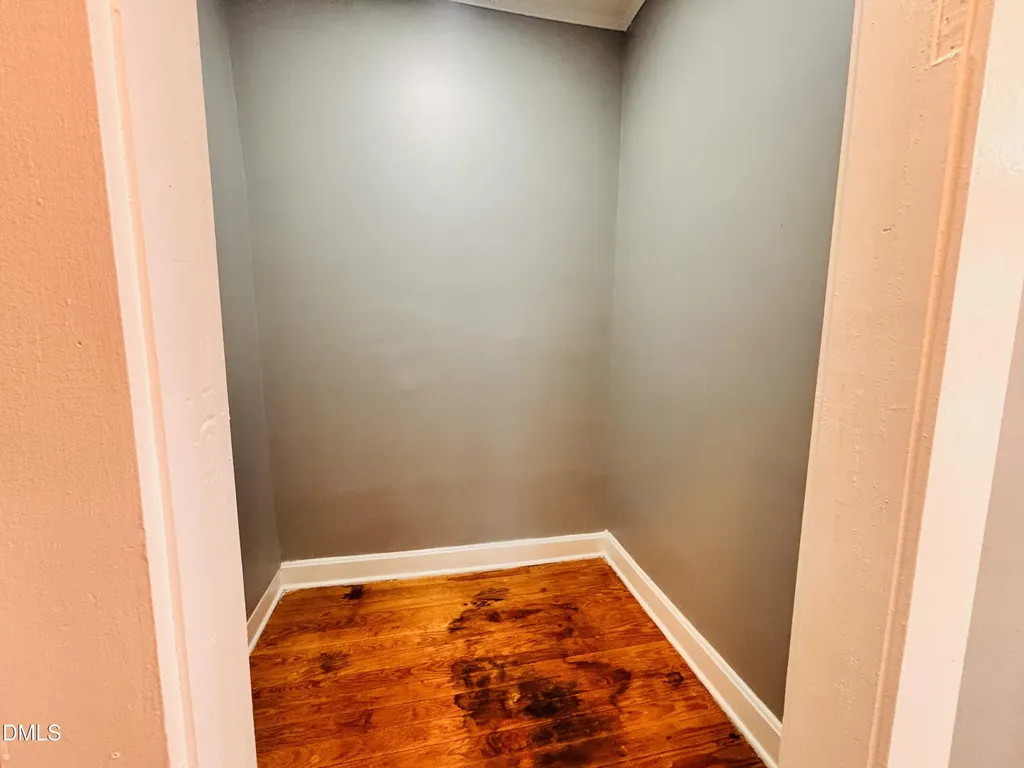 201 N Massey Street Selma NC 27576