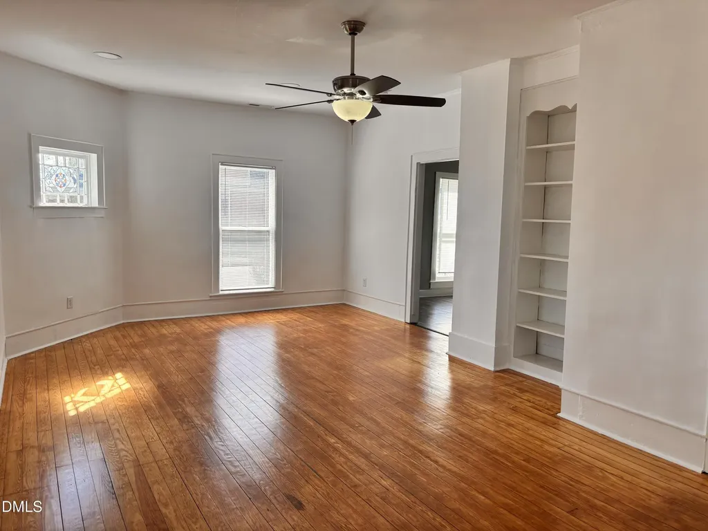 201 N Massey Street Selma NC 27576