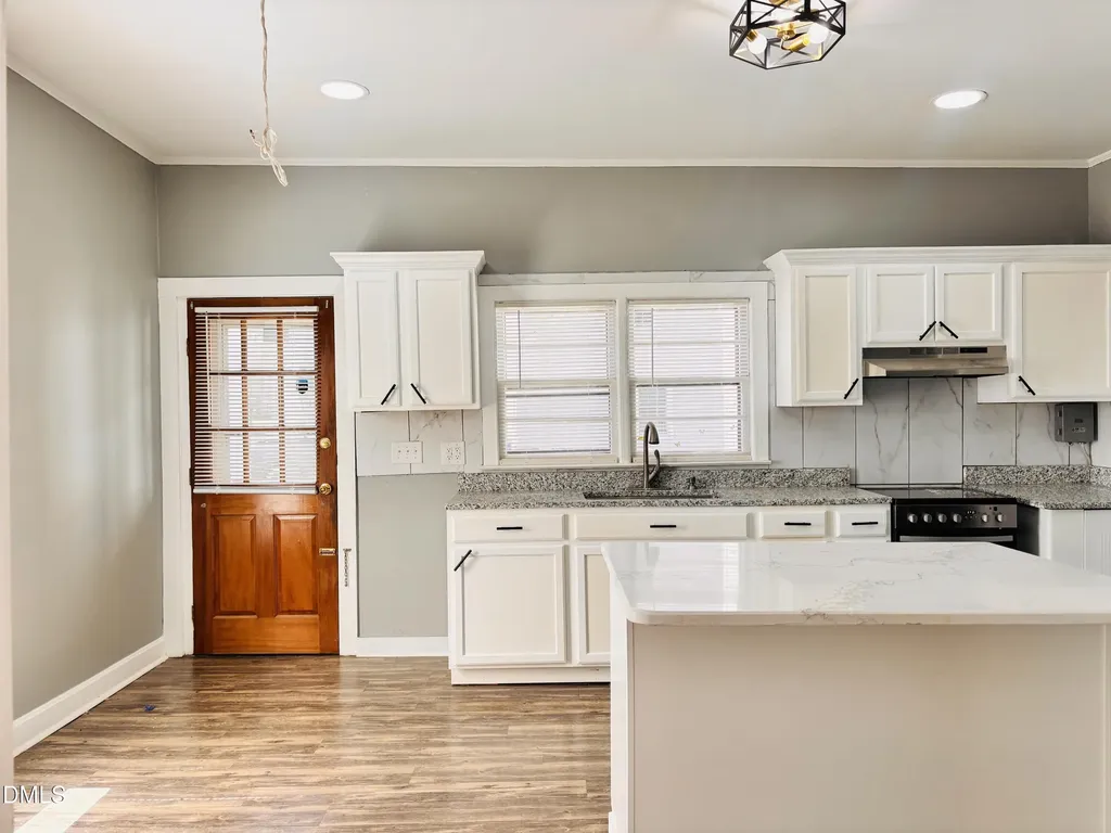 201 N Massey Street Selma NC 27576