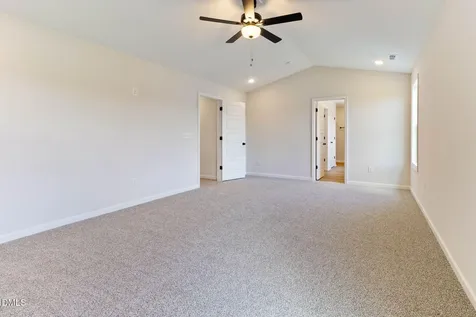 1548 Eastbay Drive Fayetteville NC 28312