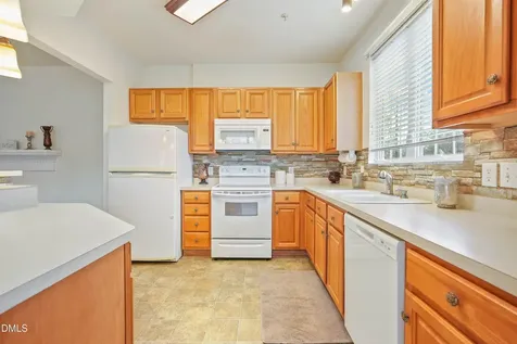 236 Eyam Hall Lane Apex NC 27502