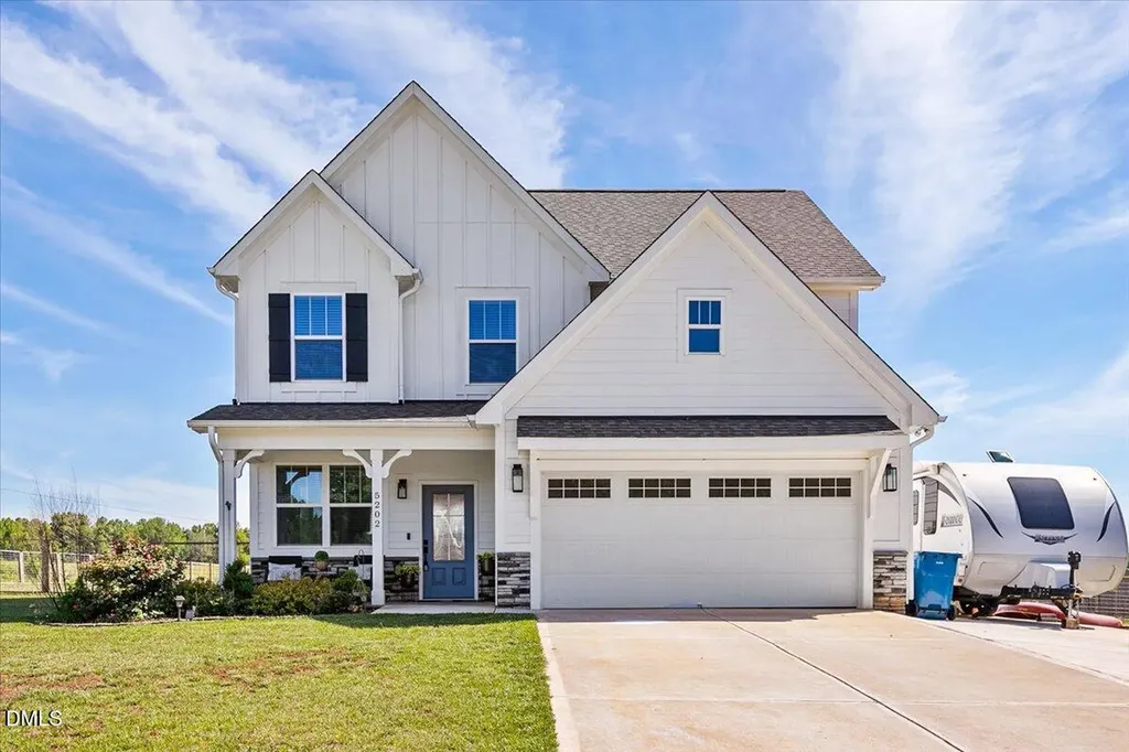 5202 Goshawk Lane Graham NC 27253