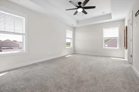 5202 Goshawk Lane Graham NC 27253