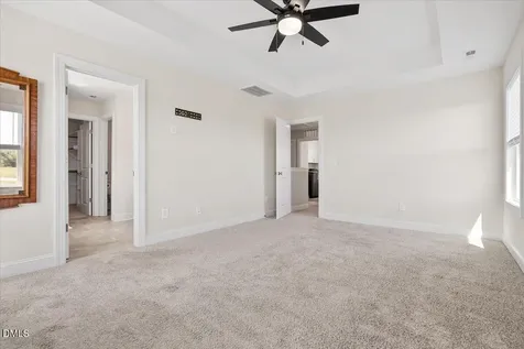 5202 Goshawk Lane Graham NC 27253
