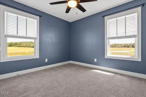 5202 Goshawk Lane Graham NC 27253