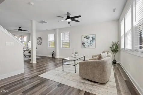 5202 Goshawk Lane Graham NC 27253
