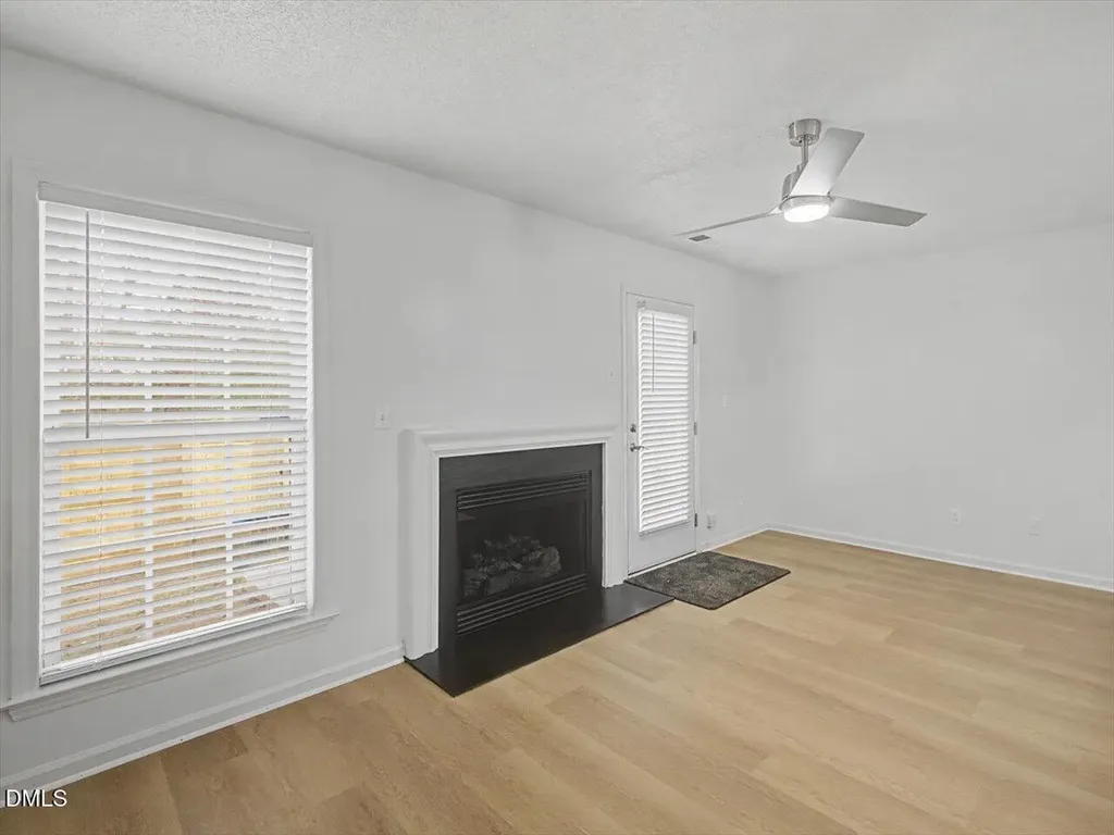 4805 Tanglewood Oaks Street Raleigh NC 27610