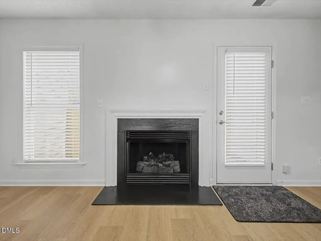 4805 Tanglewood Oaks Street Raleigh NC 27610