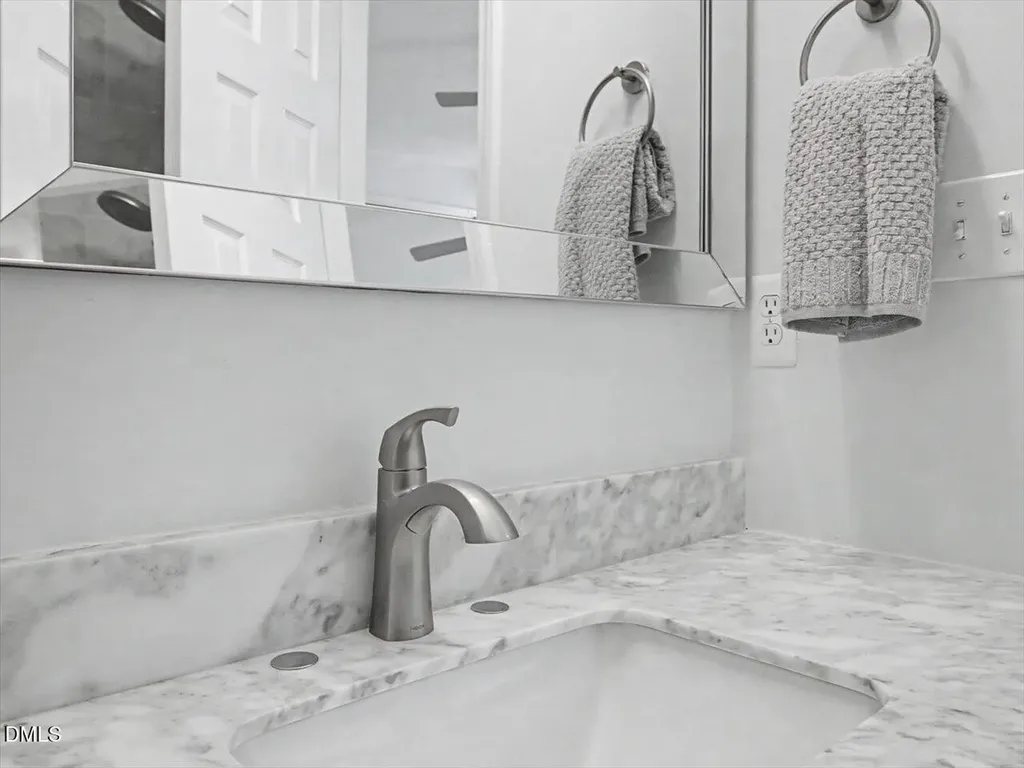 4805 Tanglewood Oaks Street Raleigh NC 27610