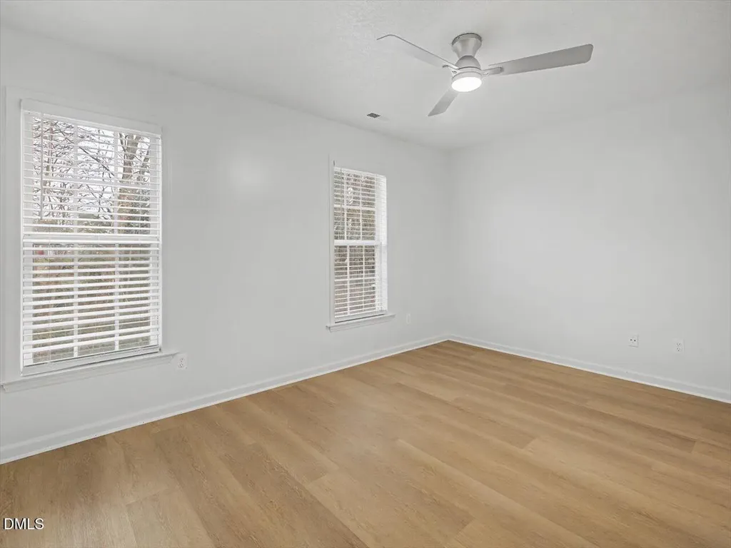 4805 Tanglewood Oaks Street Raleigh NC 27610