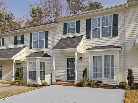 4805 Tanglewood Oaks Street Raleigh NC 27610