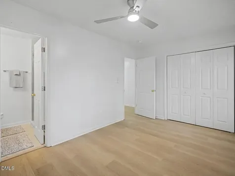 4805 Tanglewood Oaks Street Raleigh NC 27610