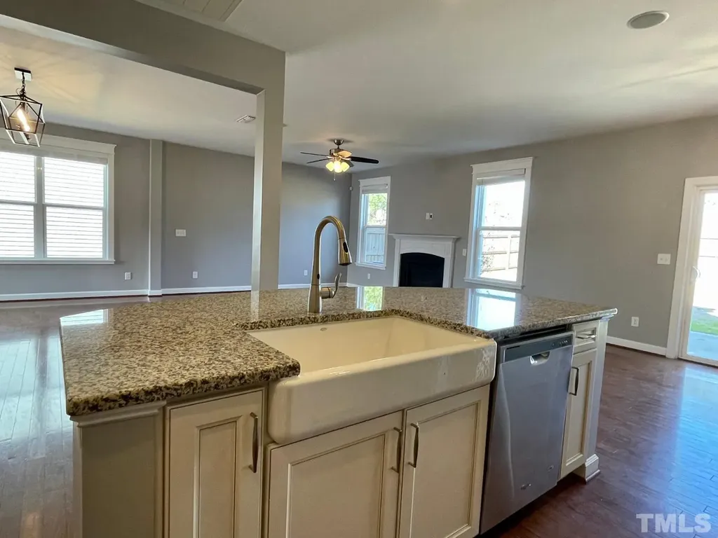 1236 Forest Fern Lane Fuquay Varina NC 27526
