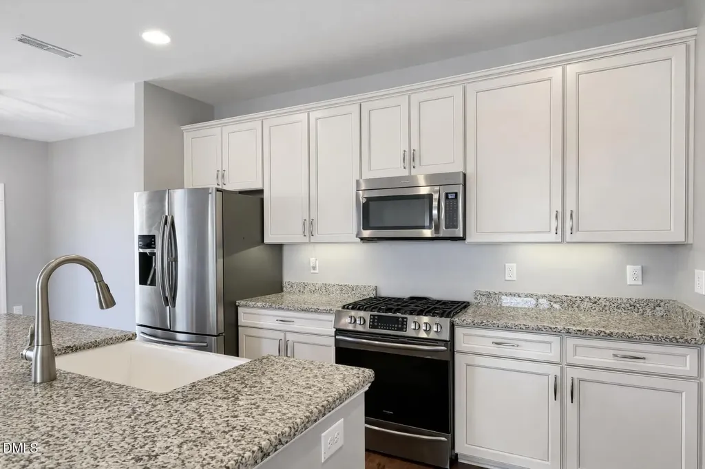 1236 Forest Fern Lane Fuquay Varina NC 27526