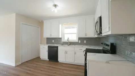 909 Windcrest Road Durham NC 27713