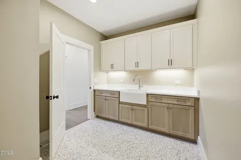 4805 Hopkins Glen Way Zebulon NC 27597