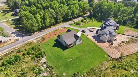 4805 Hopkins Glen Way Zebulon NC 27597
