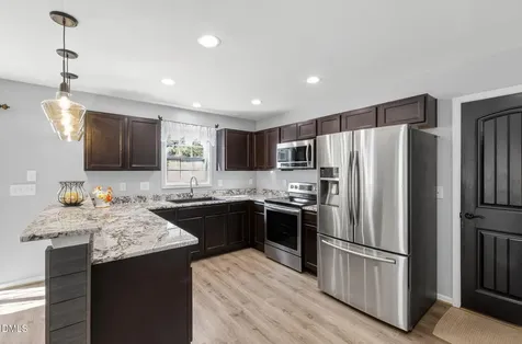 6512 Ten-ten Road Apex NC 27539