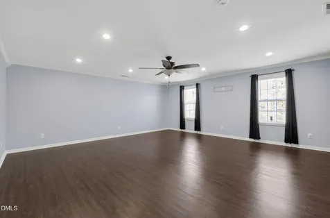 6512 Ten-ten Road Apex NC 27539