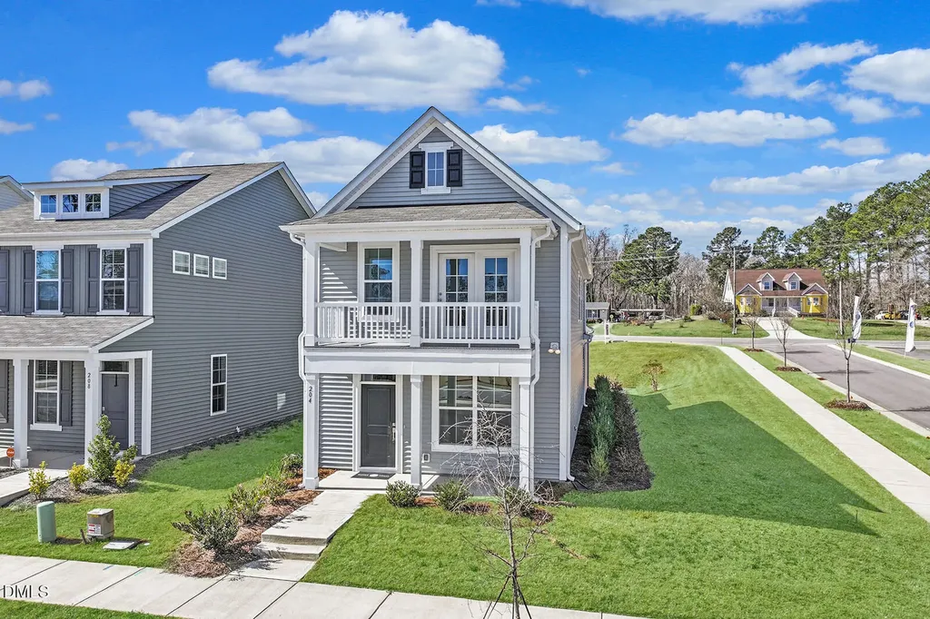 204 White Oak Garden Way Garner NC 27529