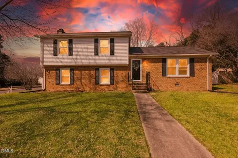 6108 Arcadia Drive Greensboro NC 27410