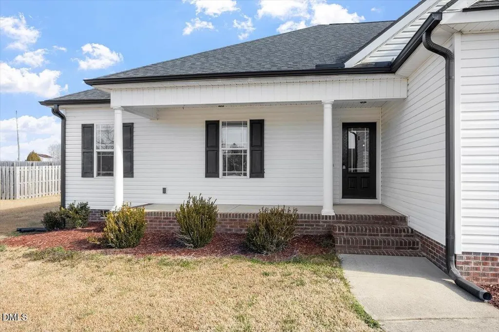45 Braddock Drive Lillington NC 27546