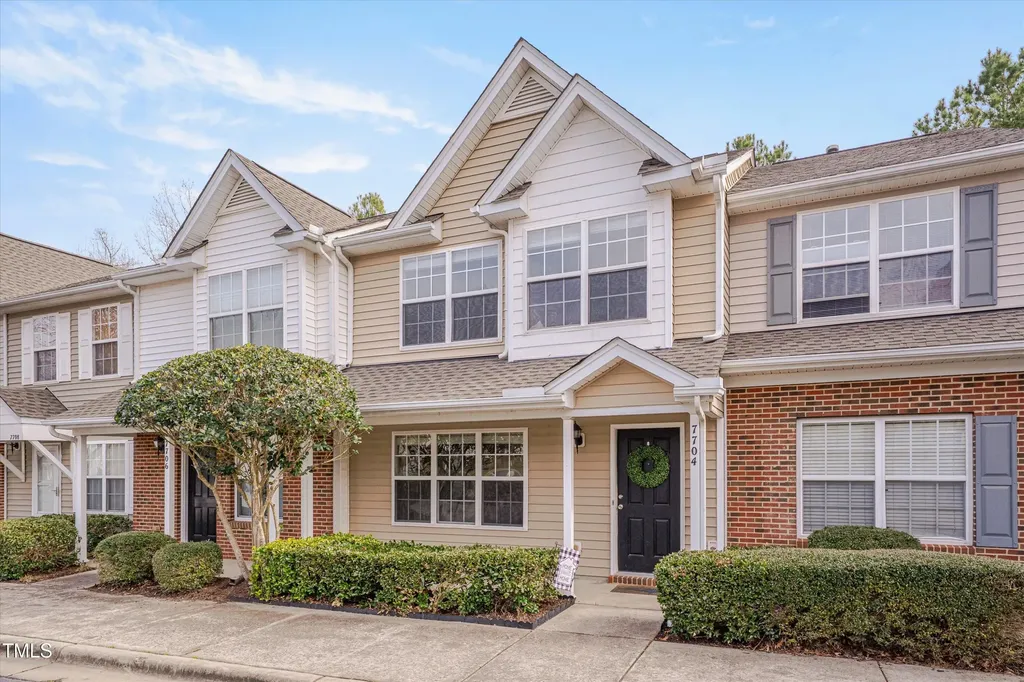 7704 Averette Field Drive Raleigh NC 27616