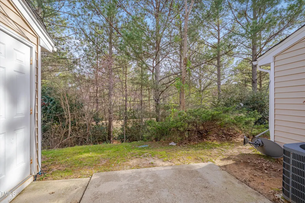 7704 Averette Field Drive Raleigh NC 27616