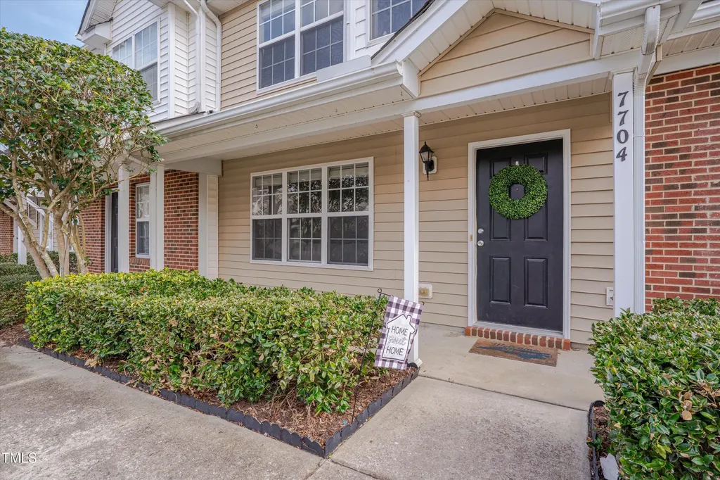 7704 Averette Field Drive Raleigh NC 27616