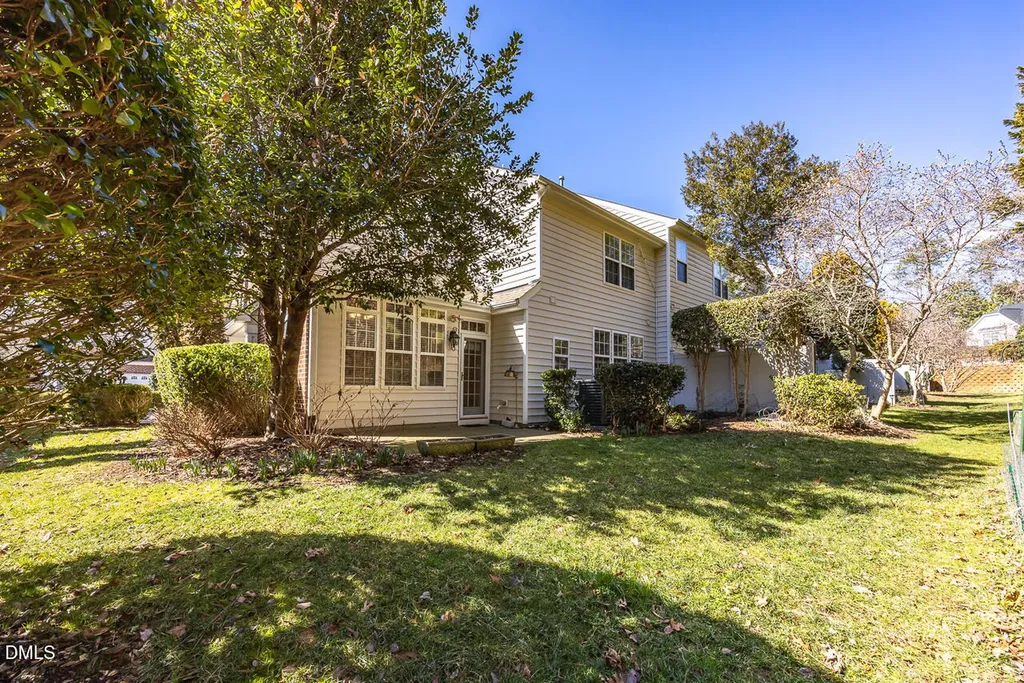 210 Chateau Place Chapel Hill NC 27516