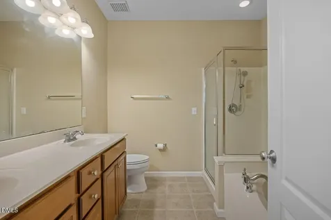 210 Chateau Place Chapel Hill NC 27516