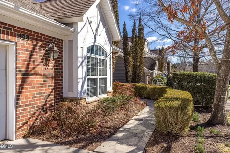 210 Chateau Place Chapel Hill NC 27516