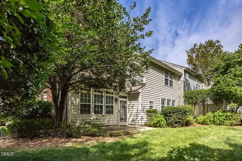 210 Chateau Place Chapel Hill NC 27516