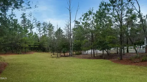 2215 Southern Road Sanford NC 27330