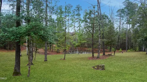 2215 Southern Road Sanford NC 27330
