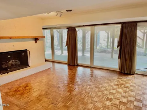 206 Beechwood Trail Henderson NC 27536