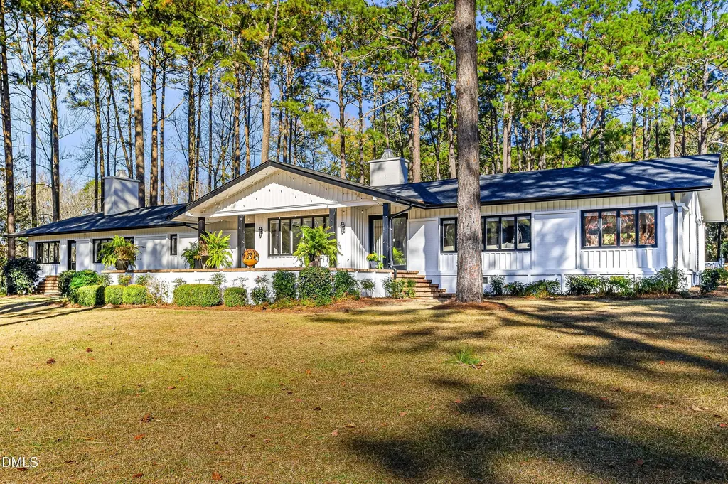 177 Cross Country Lane Southern Pines NC 28387