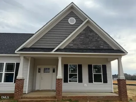 193 Big Pine Road Clayton NC 27520