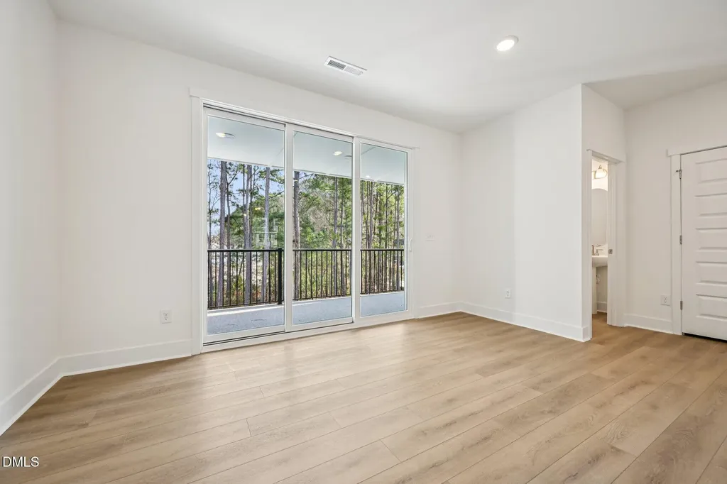 10905 Bayflower Way Raleigh NC 27617