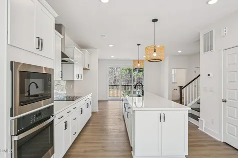 10905 Bayflower Way Raleigh NC 27617
