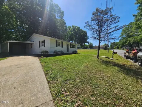 214 Cedar Street Eden NC 27288