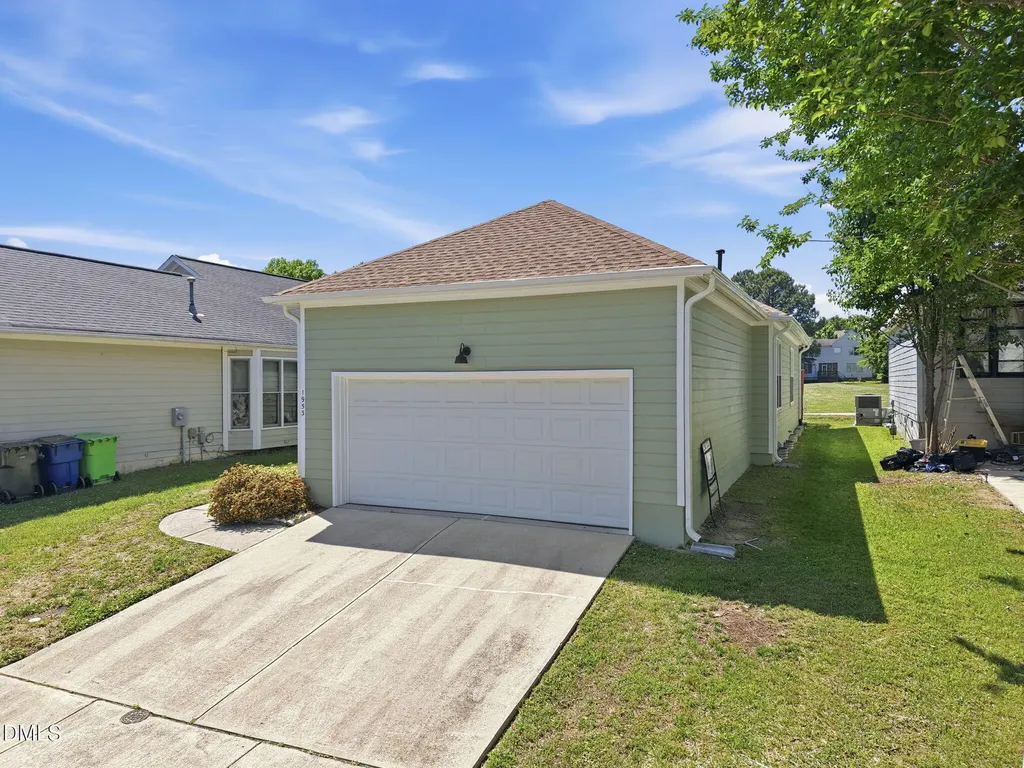 1953 Castle Pines Drive Raleigh NC 27604