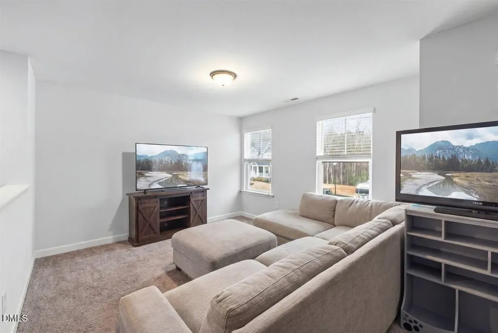 40 Echo Canyon Drive Clayton NC 27527