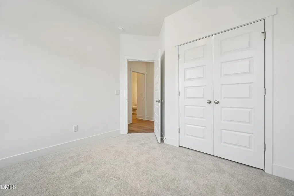 10904 Bayflower Way Raleigh NC 27617