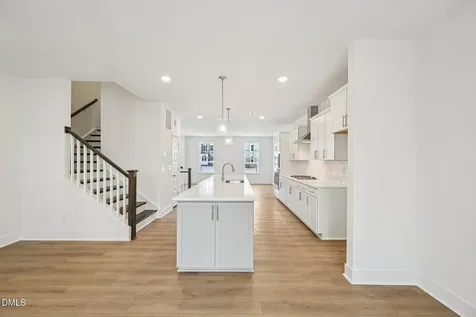 10904 Bayflower Way Raleigh NC 27617