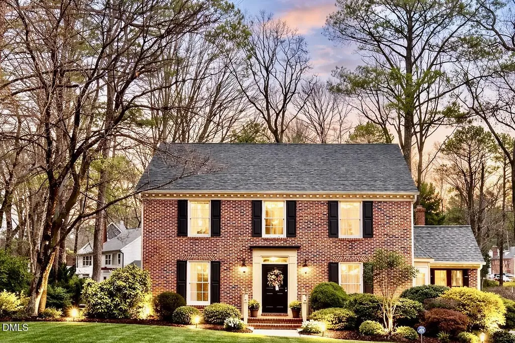 8304 N Crestwyck Court Raleigh NC 27615