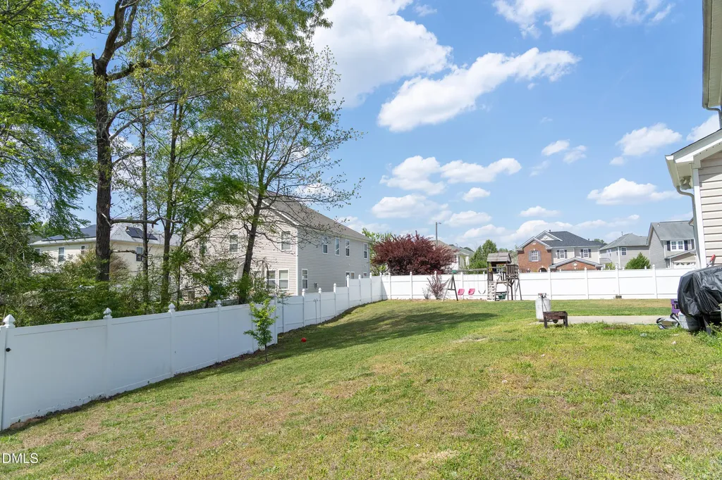 3304 Mackinac Island Lane Raleigh NC 27610