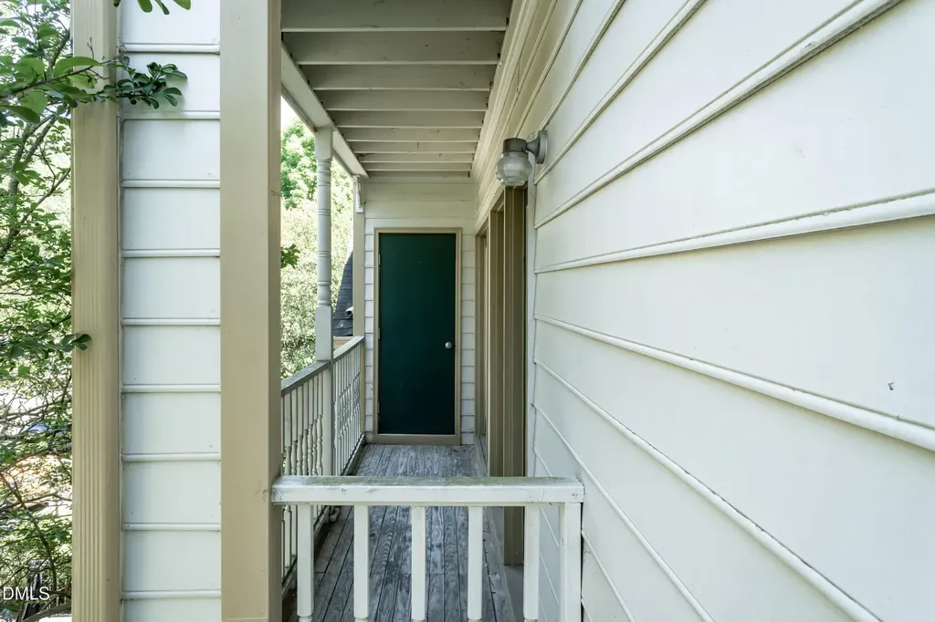 1521 Creekwood Court Raleigh NC 27603